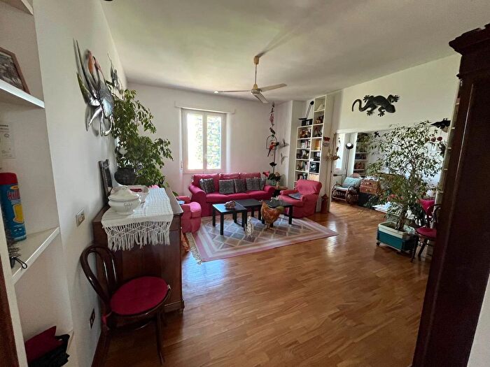 Appartamento trilocale in affitto in Milano Gioia Sondrio Maggiolina Via Sassetti, Milano