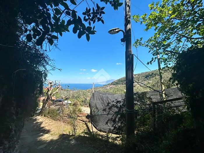 Casa trilocale in vendita in Via Cala, Sorrento
