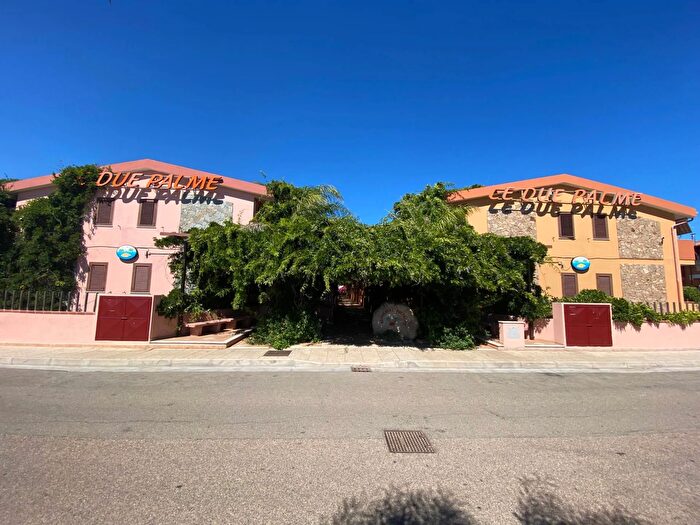 Appartamento bilocale in vendita in Via Foscolo, Villasimius