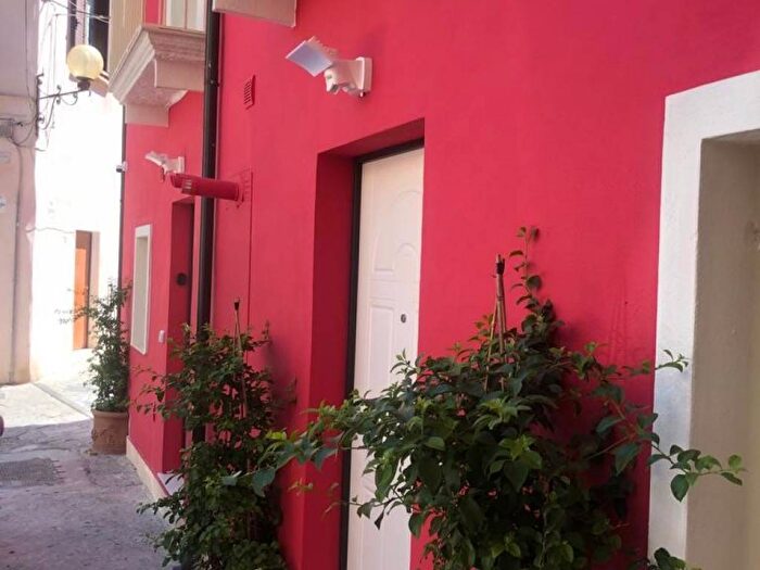 Appartamento monolocale in affitto in Piazza Bartolo Villaroja, Centro, Crotone