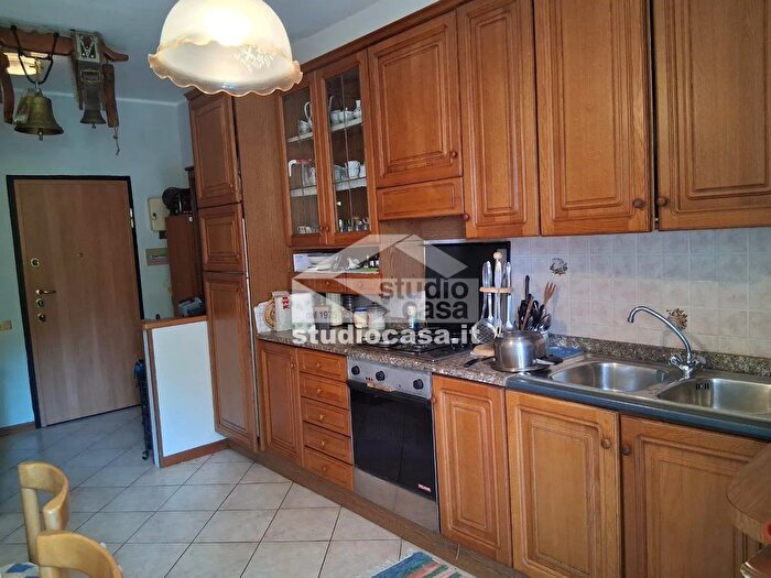 Appartamento trilocale in vendita in Rimembranze, Taleggio