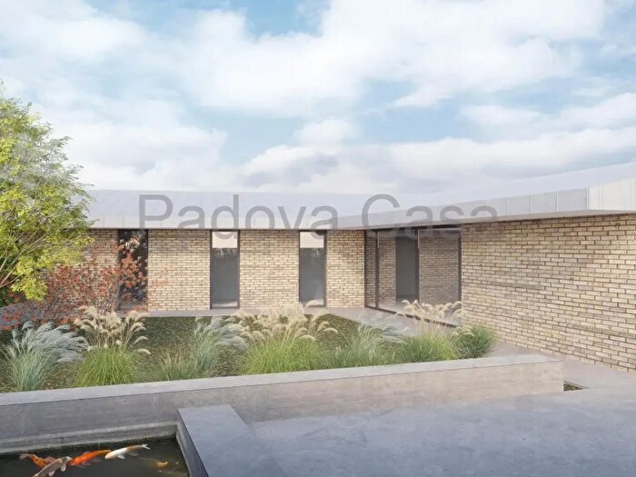 Casa quadrilocale in vendita in Padova