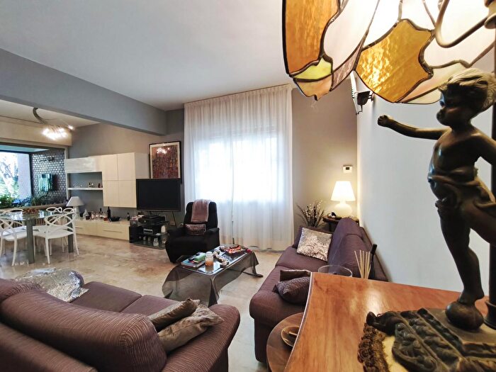 Casa con 8 locali in vendita in Via Gorizia, San Lazzaro Di Savena