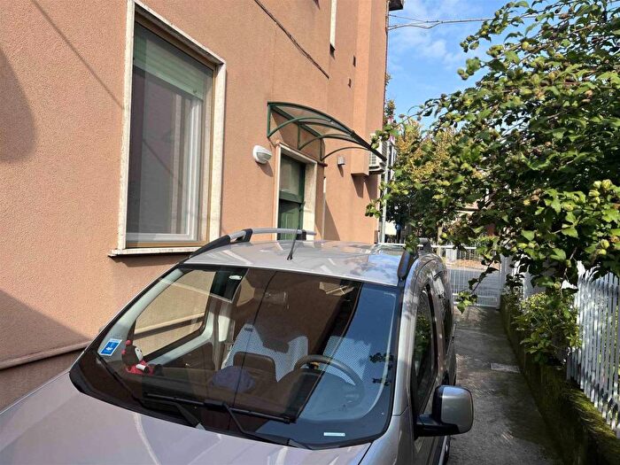 Appartamento trilocale in affitto in Farnesiana, Piacenza