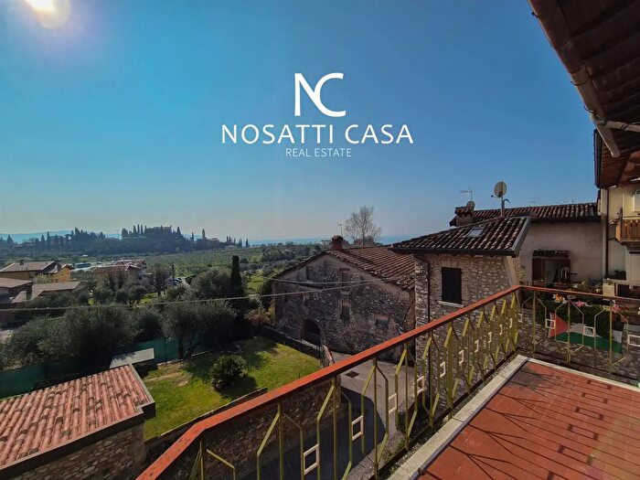 Casa con 6 locali in vendita in Via Raffaello, Toscolano Maderno