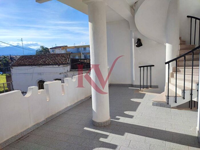 Appartamento quadrilocale in affitto in VIA SAN ROCCO, Barcellona Pozzo di Gotto