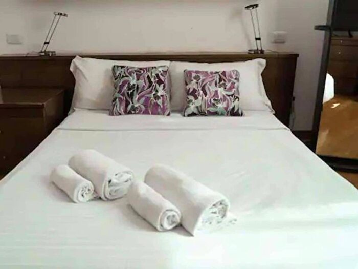 Appartamento bilocale in affitto in Via Carlo Osma, Gallaratese, Milano