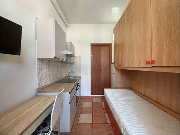 Appartamento monolocale in affitto in Via Lancetti, Farini, Milano