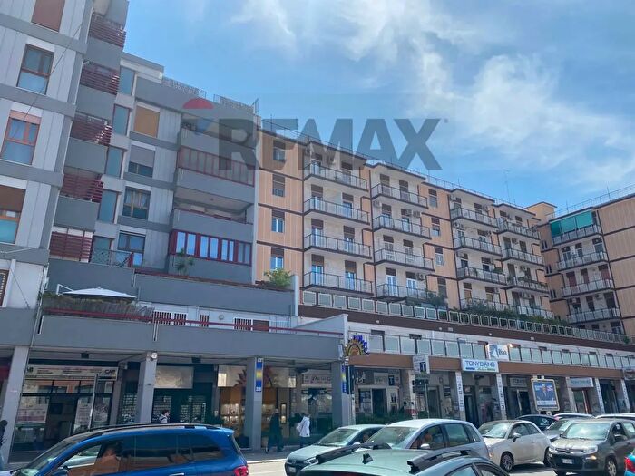 Appartamento bilocale in vendita in Via De Bellis, Bari