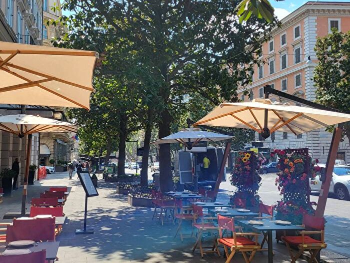 Appartamento bilocale in affitto in Via Vittorio Veneto, Vittorio Veneto, Roma
