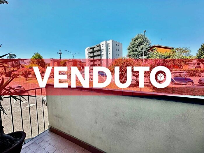 Appartamento trilocale in vendita in Via Filippo De Pisis, Bologna