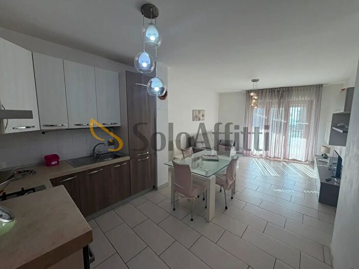 Appartamento trilocale in affitto in Via Po, Nettuno