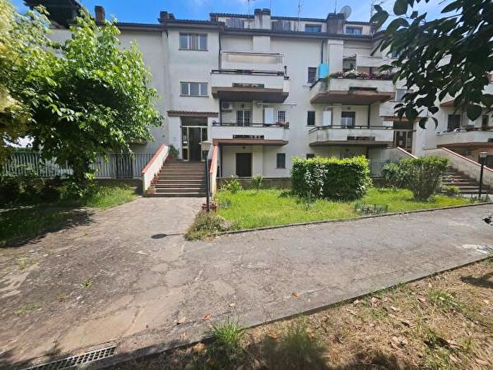 Appartamento trilocale in vendita in Via Madonna delle Grazie, Attigliano