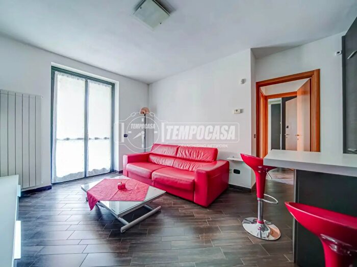 Appartamento bilocale in vendita in Via Cosio, Castelletto Sopra Ticino