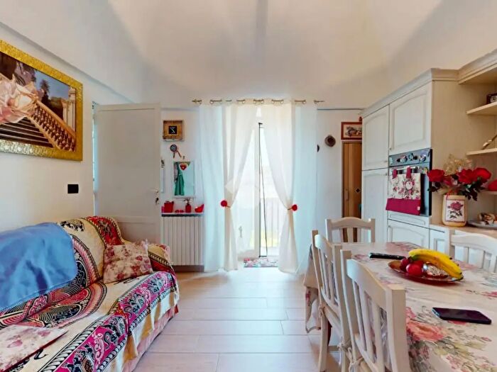 Appartamento trilocale in vendita in Via Miravalle, Martina Franca