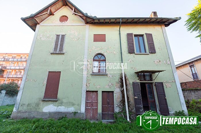 Casa con 6 locali in vendita in Via XX Settembre, SantAngelo Lodigiano