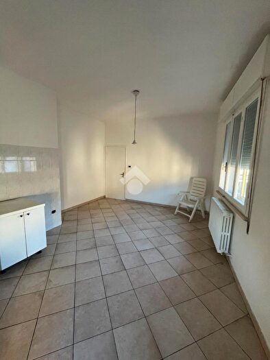 Appartamento trilocale in vendita in Viale Adriatico, Masi Torello