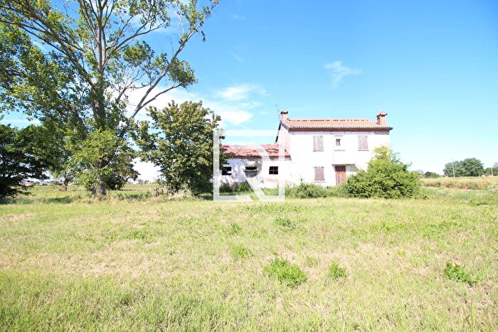 Casa con 6 locali in vendita in Cervia