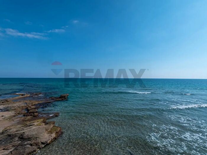 Appartamento trilocale in vendita in Noto