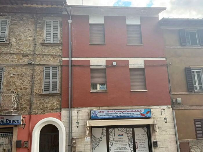 Appartamento con 5 locali in vendita in Giacomo Puccini, Perugia
