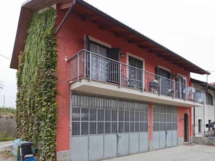 Appartamento trilocale in affitto in Strada del Porto, Castiglione Torinese