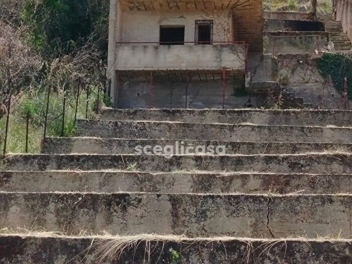 Casa monolocale in vendita in Via Acqua Canale, Carini