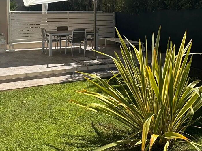 Appartamento quadrilocale in vendita in Montignoso