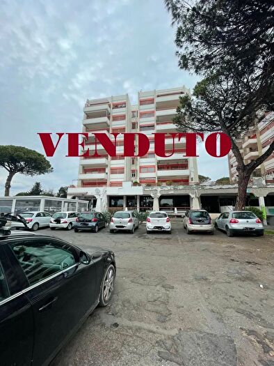 Appartamento con 5 locali in vendita in Via Sergio Angelucci, Cerveteri