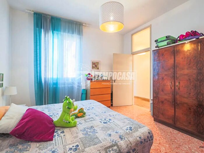 Casa con 5 locali in vendita in Via Adolfo Bellucci, Ravenna