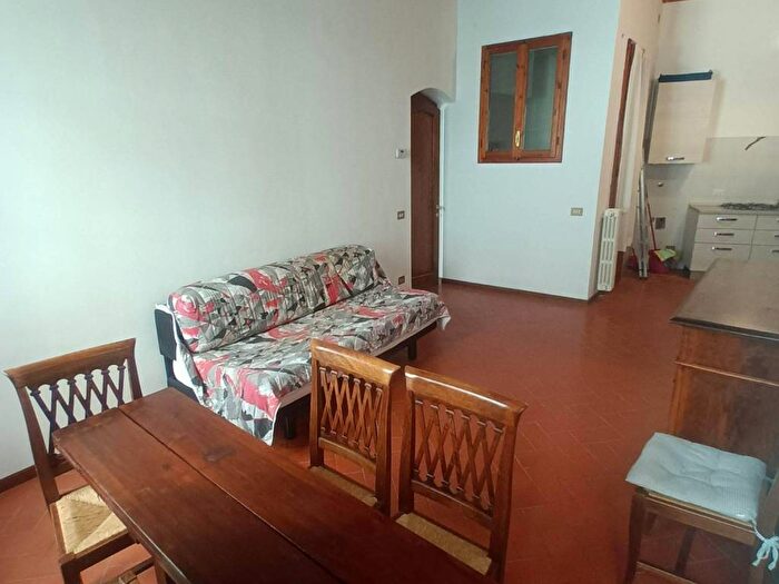 Appartamento trilocale in affitto in Via Lambertesca, Signoria Uffizi, Firenze