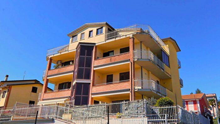 Appartamento trilocale in vendita in Via dellAerostato, Perugia