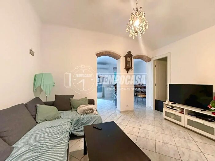 Appartamento trilocale in vendita in Via Gaetano Donizetti, Genova