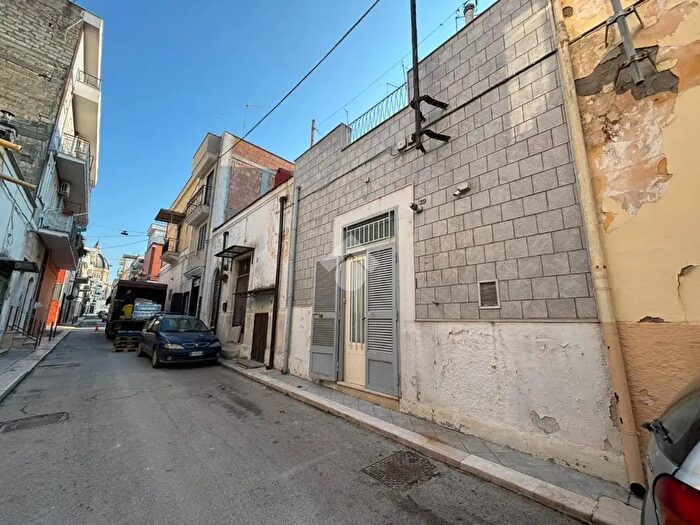 Casa bilocale in vendita in Via Forero, Cerignola