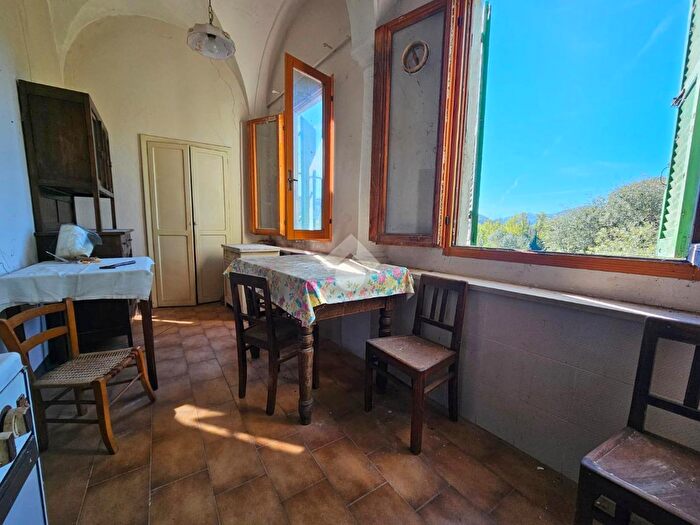 Appartamento trilocale in vendita in Via IV Novembre, Bistagno