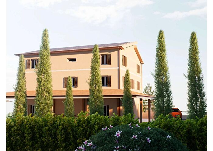 Casa con 15 locali in vendita in Fermo