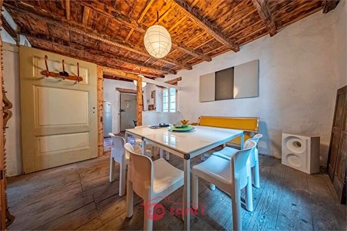 Appartamento quadrilocale in vendita in Via Candida Lena Perpenti Chiavenna So, Chiavenna