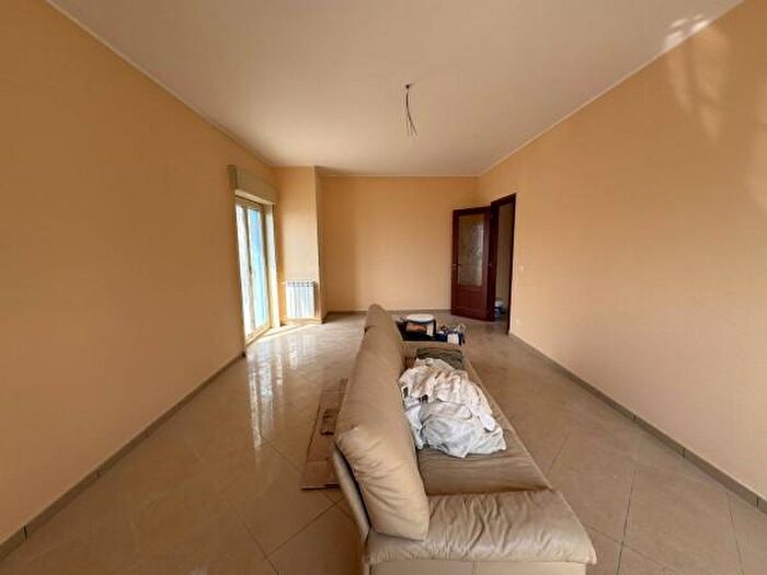 Appartamento quadrilocale in vendita in Via Adolfo Celi, Messina