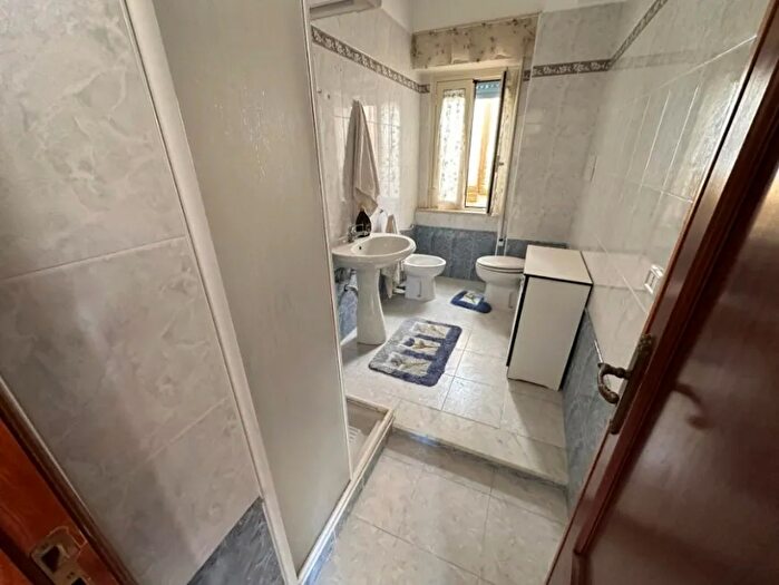 Appartamento con 5 locali in vendita in Reggio Calabria