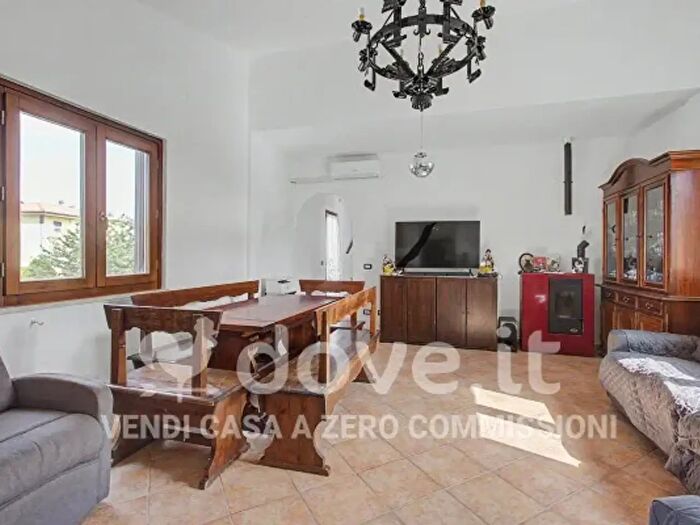 Casa trilocale in vendita in Via Campo di Carne, Ardea