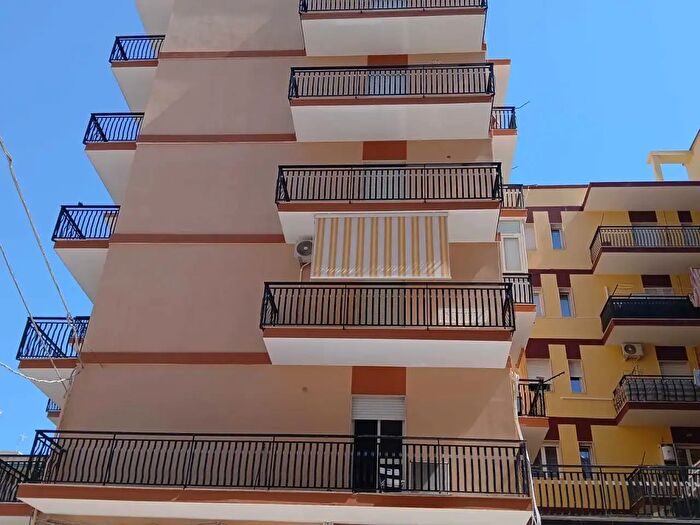Appartamento con 6 locali in vendita in Siracusa