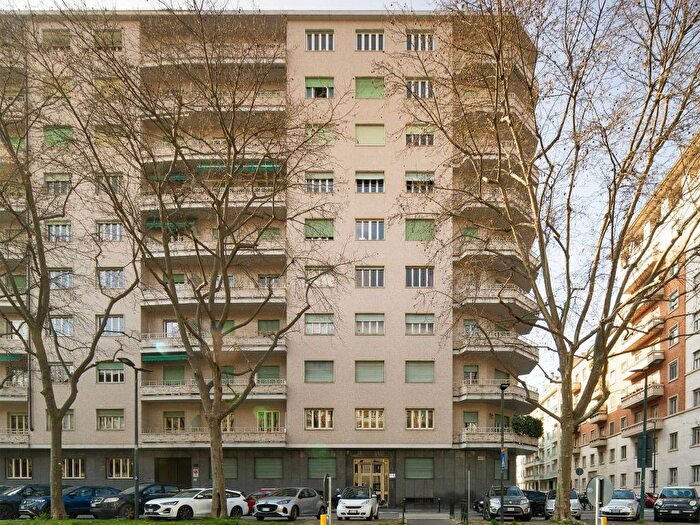 Appartamento con 5 locali in vendita in Corso Galileo Ferraris, Crocetta, Torino