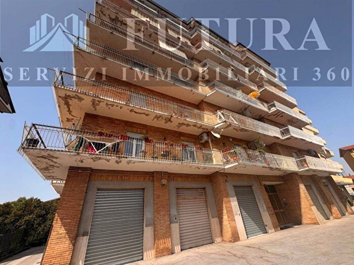 Appartamento quadrilocale in affitto in Via Cavour, Emanuele II C Colombo Morelli e Silvati, Avellino