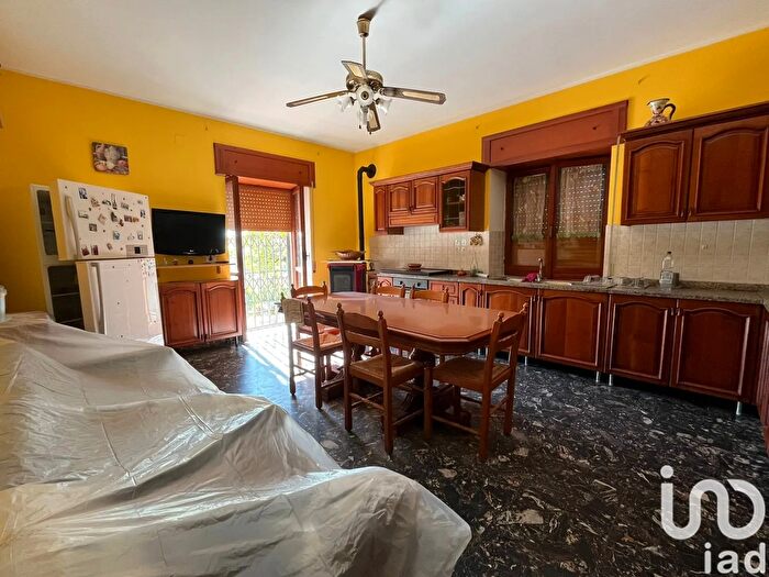 Casa con 6 locali in vendita in Localitãnbsp Frailliti, Longobardi