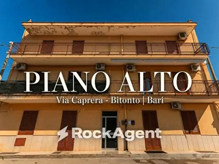 Appartamento trilocale in vendita in Via Caprera, Bitonto