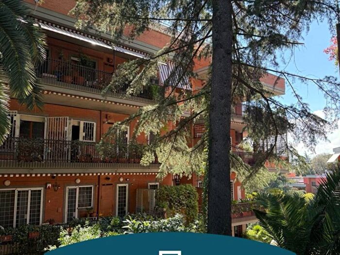 Appartamento trilocale in affitto in Viale Cortina d'Ampezzo, Cortina d'Ampezzo, Roma