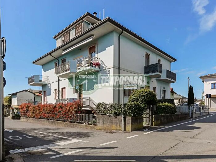 Appartamento quadrilocale in vendita in Via Niccolò Copernico, Verdellino