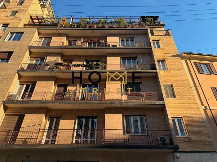 Appartamento bilocale in affitto in Via Vettabbia, Ticinese, Milano