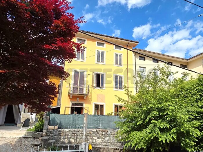 Casa con 5 locali in vendita in Valdagno