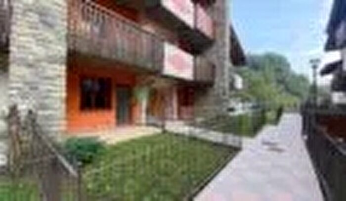 Casa bilocale in vendita in Ponte Nossa