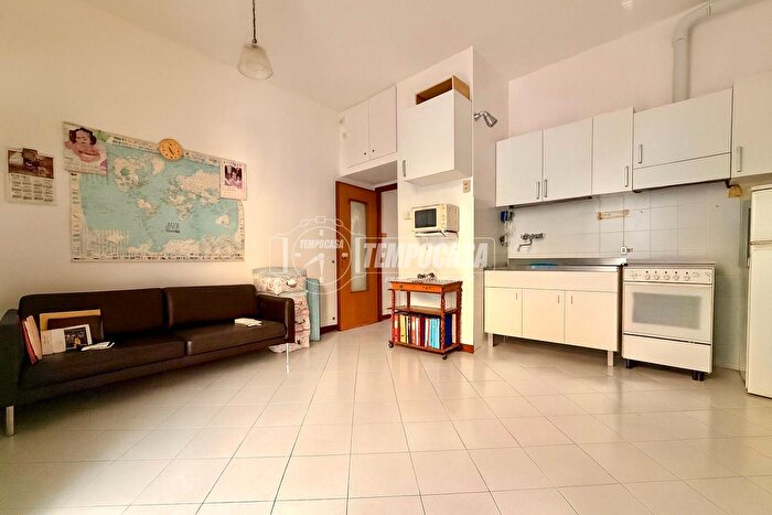 Appartamento bilocale in vendita in Via Giuseppe Galliano, Genova